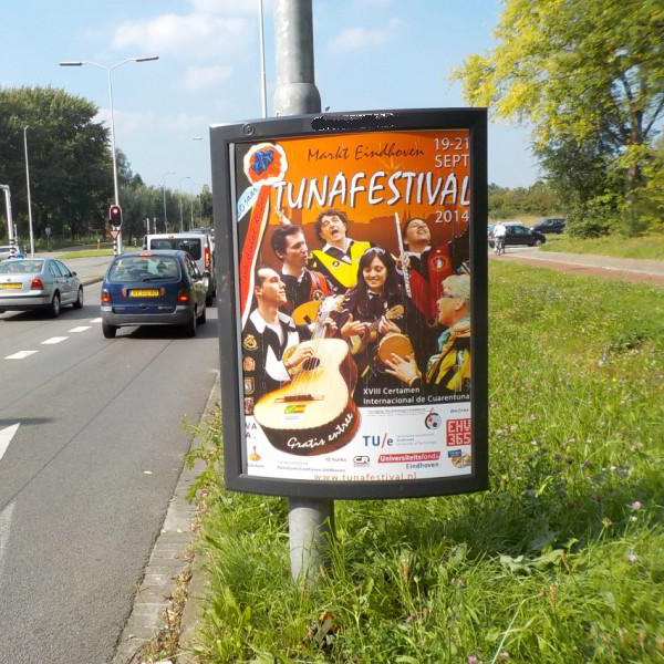 ABC Media Outdoor - Driehoeksbord/2-signs